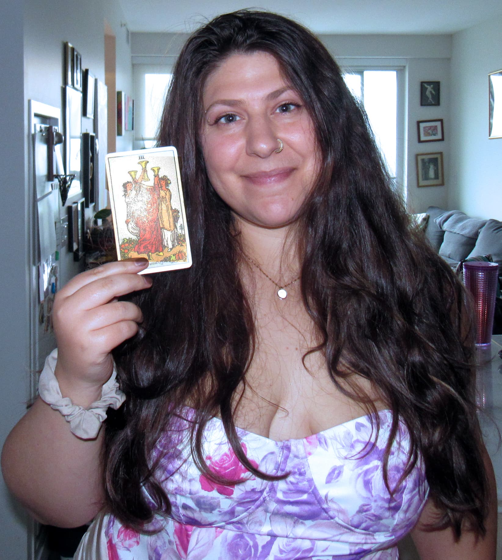 Laura Wallace, tarot reader for events in Vancouver