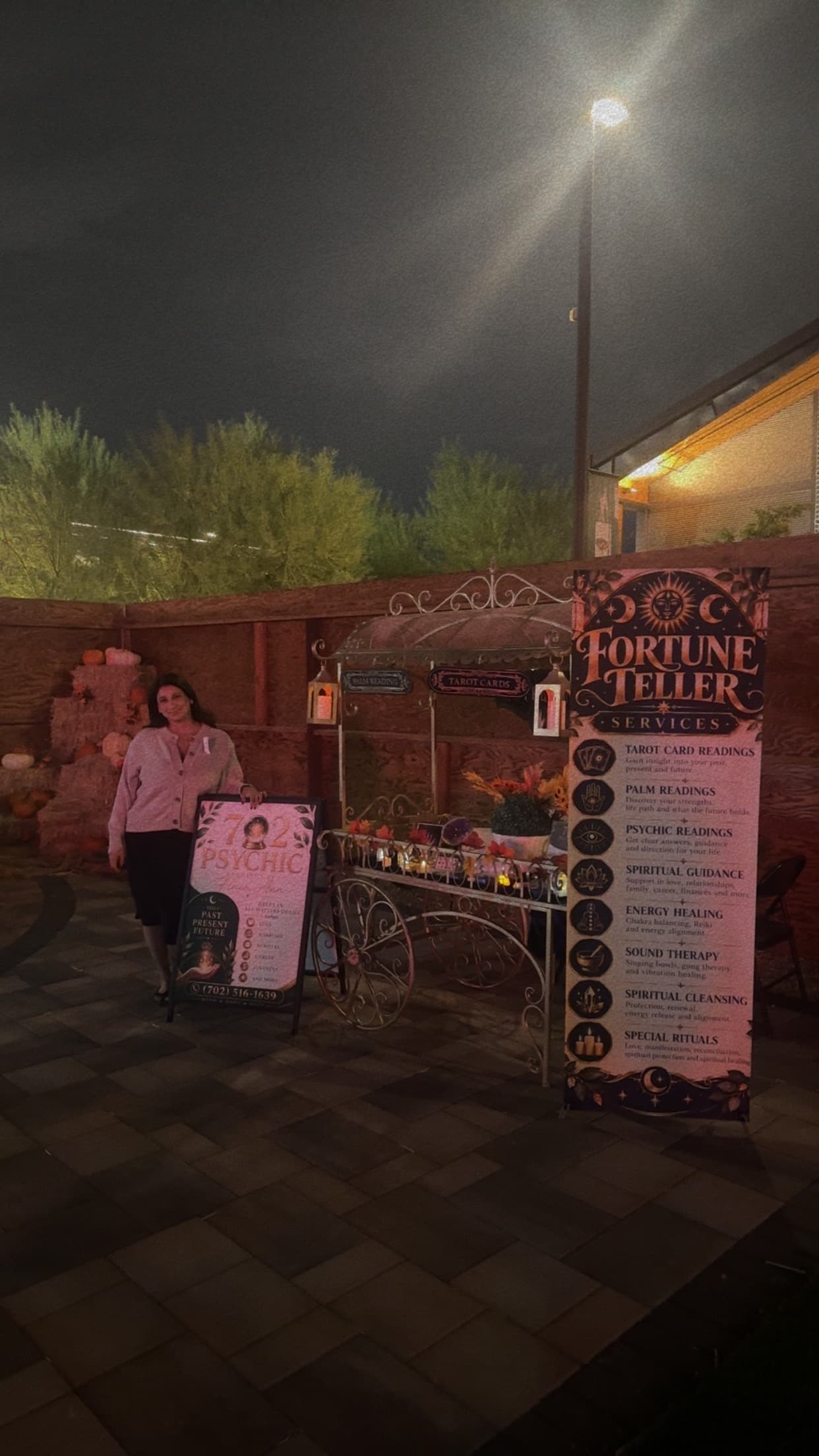 psychicjoy702 tarot reading at an event in Las vegas — photo 1