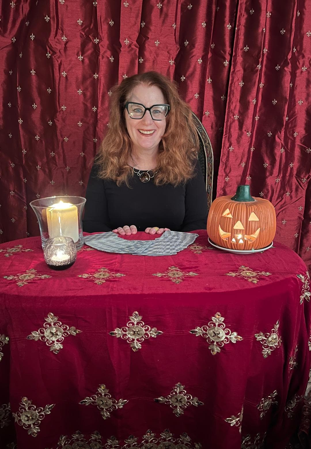 Hypatia K, tarot reader for events in Schaumburg